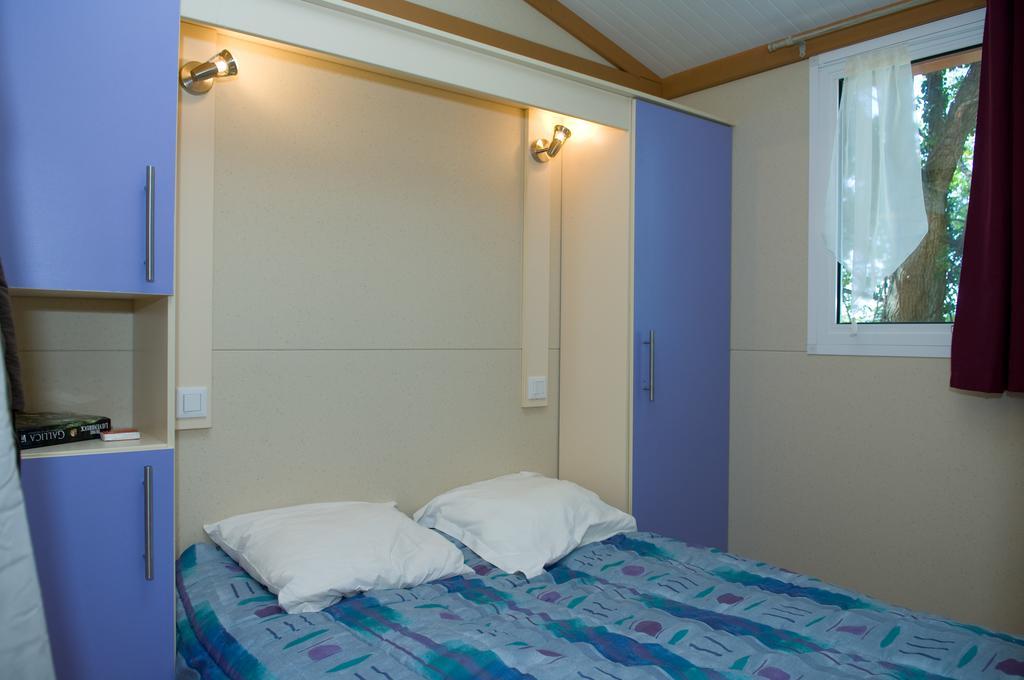 Hôtel Le Bourdieu à Durfort  Chambre photo