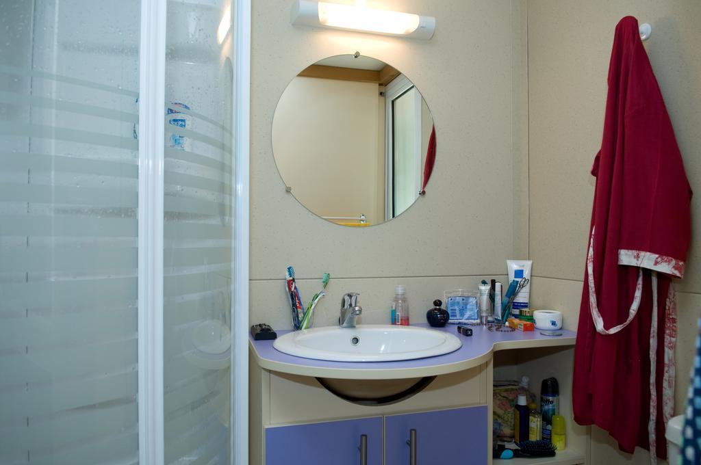 Hôtel Le Bourdieu à Durfort  Chambre photo